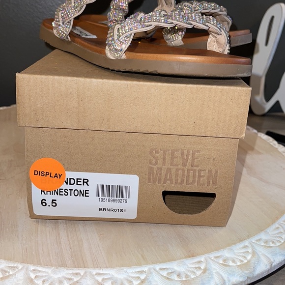 STEVE MADDEN RHINESTONE BRAIDED SANDALS - Picture 3 of 7